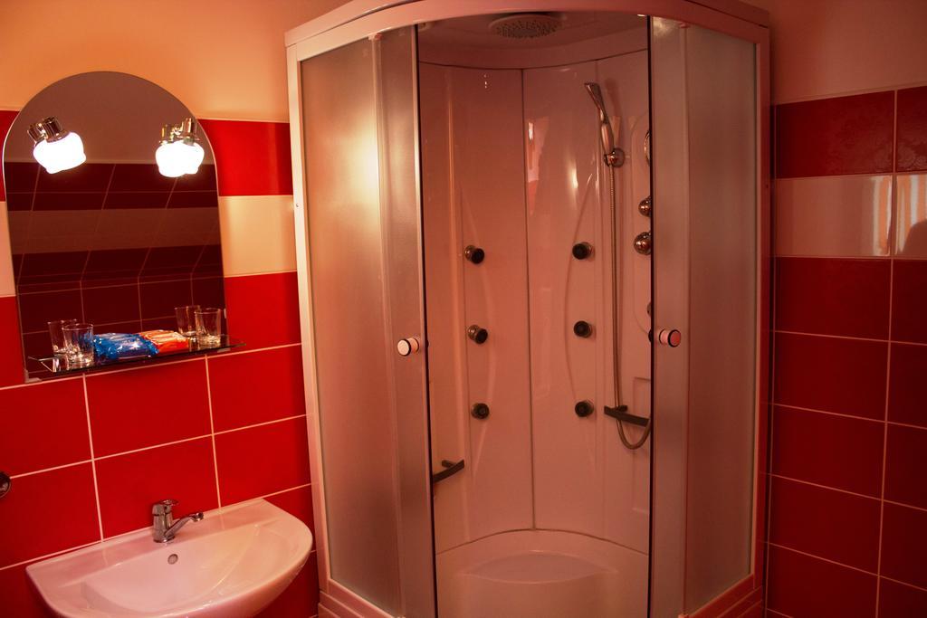Picnic Panzio Bed & Breakfast Lunca de Sus Luaran gambar