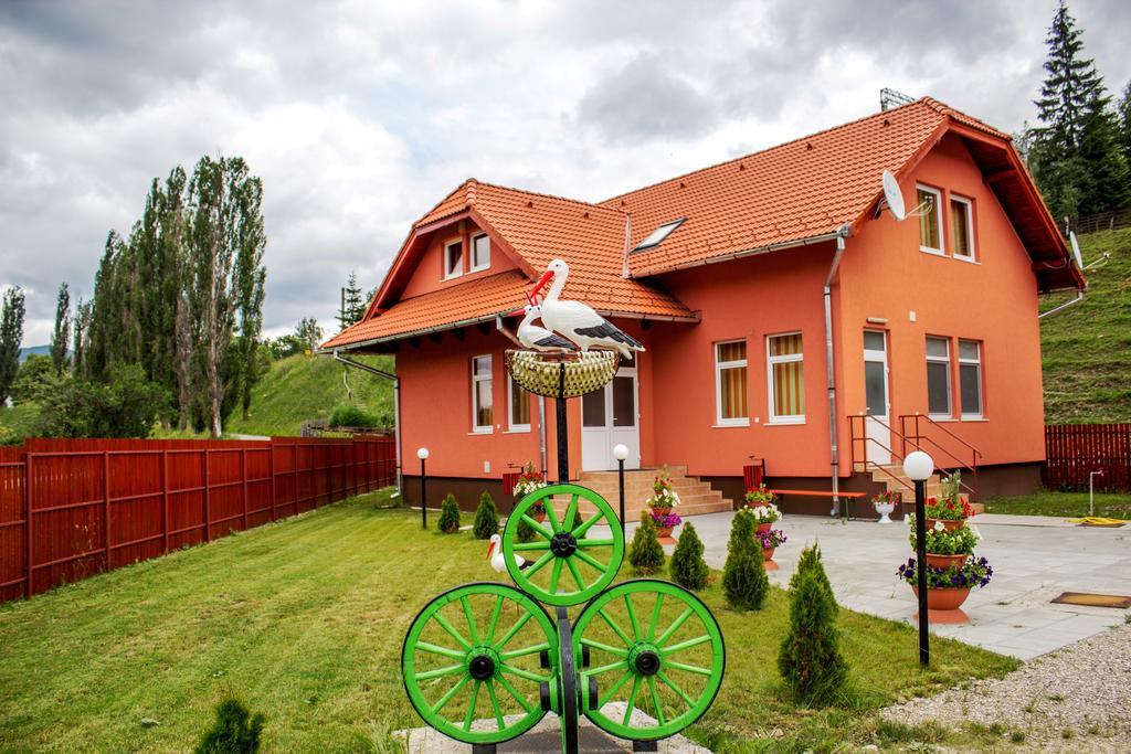 Picnic Panzio Bed & Breakfast Lunca de Sus Luaran gambar